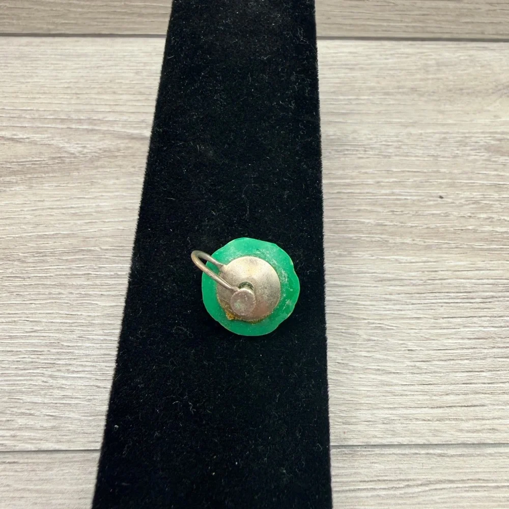 Green Rose‎ Brooch